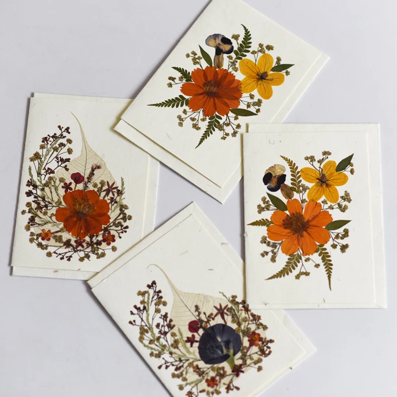 A Bouquet Of Flowers Set Of 4 Cards A Bouquet Of Flowers Set Of 4 Cards